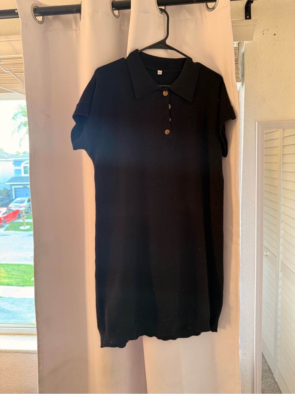 Dress - Picture 2 of 3